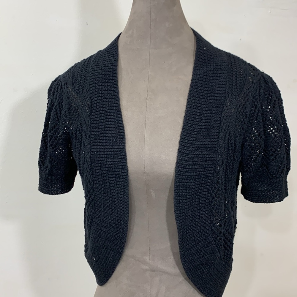 Elegant Black Knit Bolero